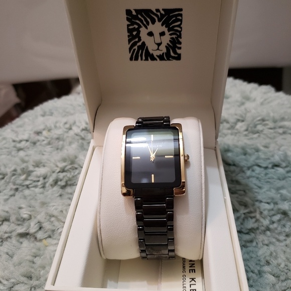 Anne Klein watch - Picture 1 of 3